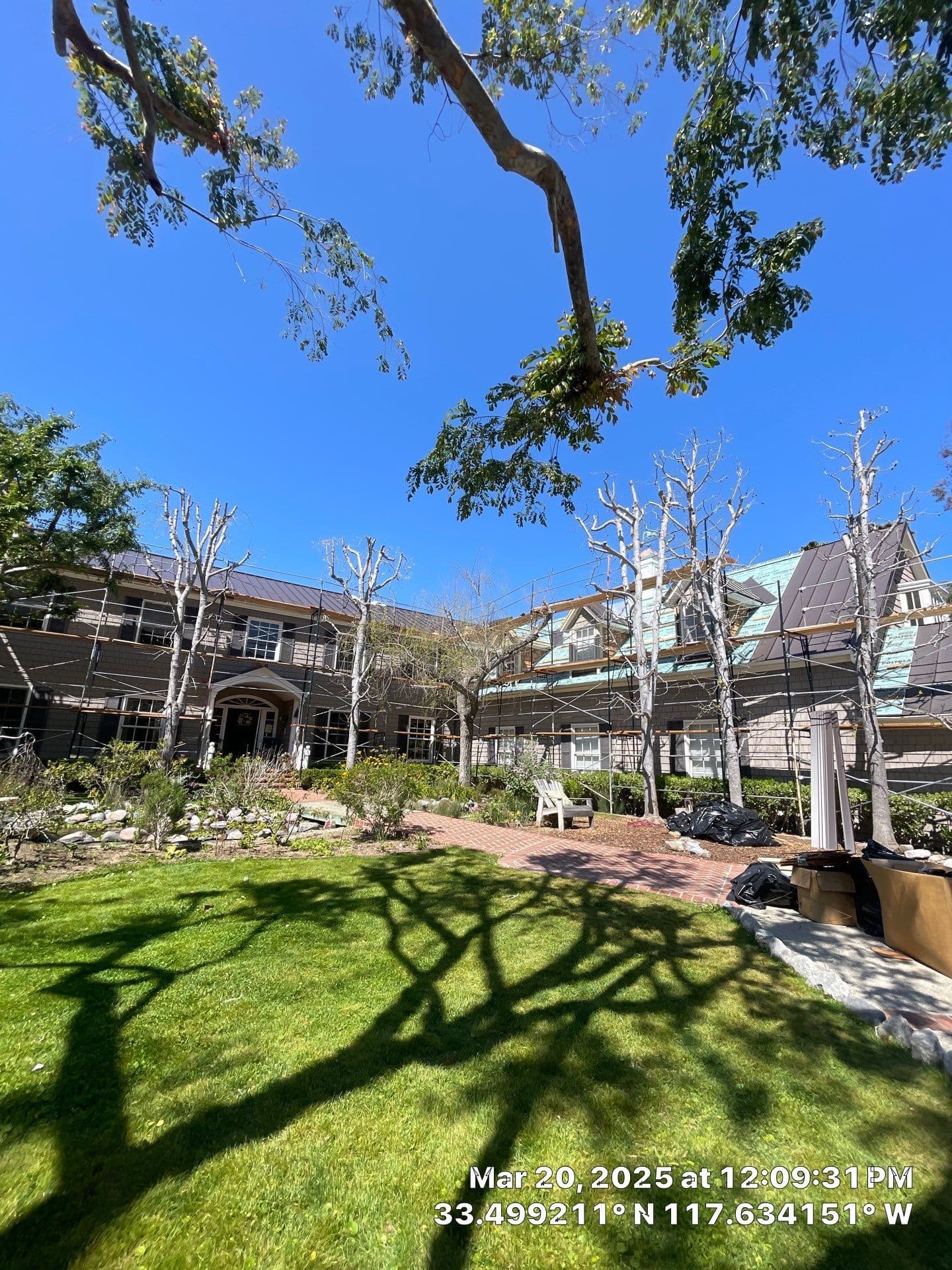 Gallery photos for Standing-Seam Metal Roof (Vintage color) installation in San Juan Capistrano: Image #7