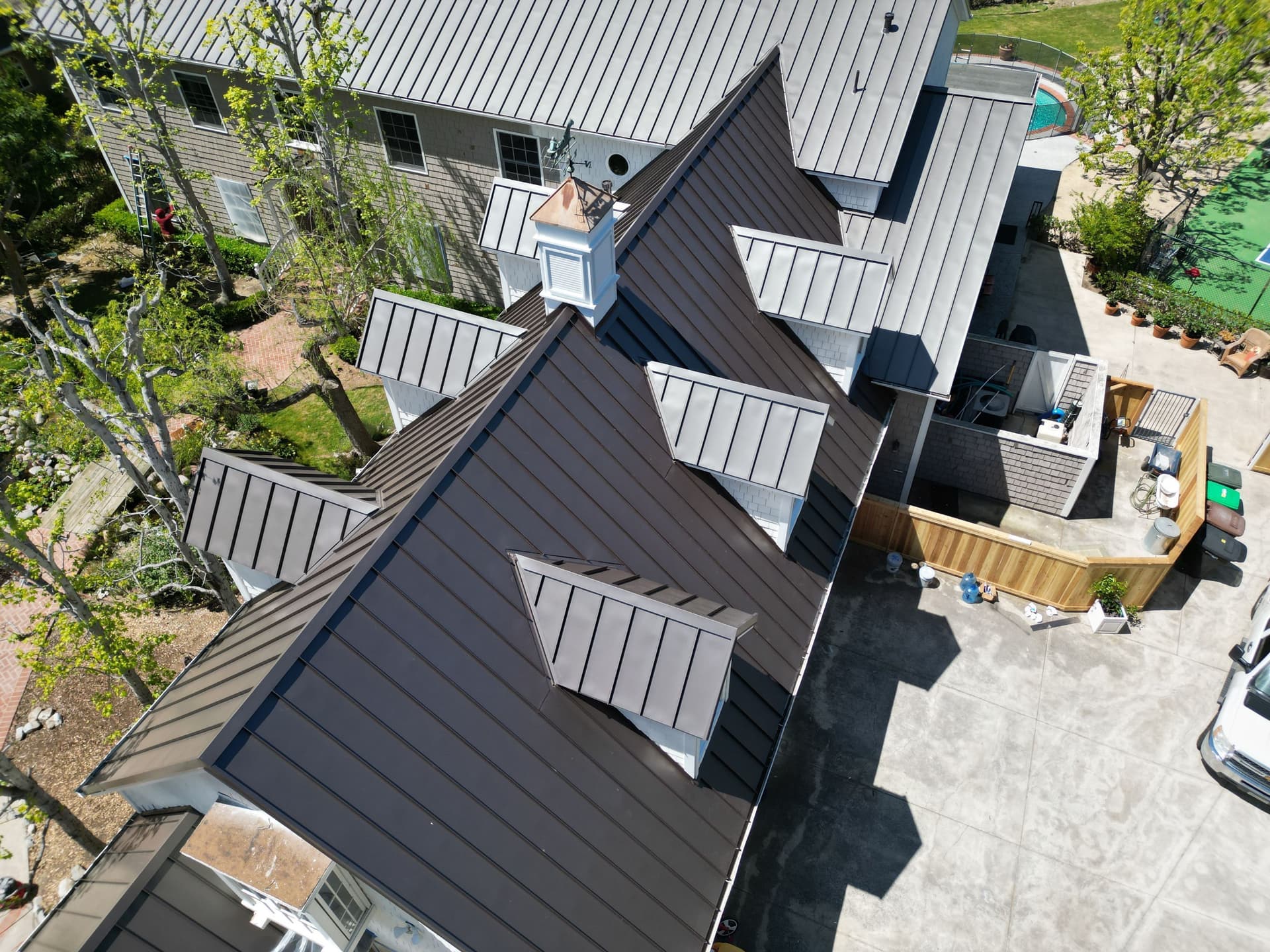 Gallery photos for Standing-Seam Metal Roof (Vintage color) installation in San Juan Capistrano: Image #19