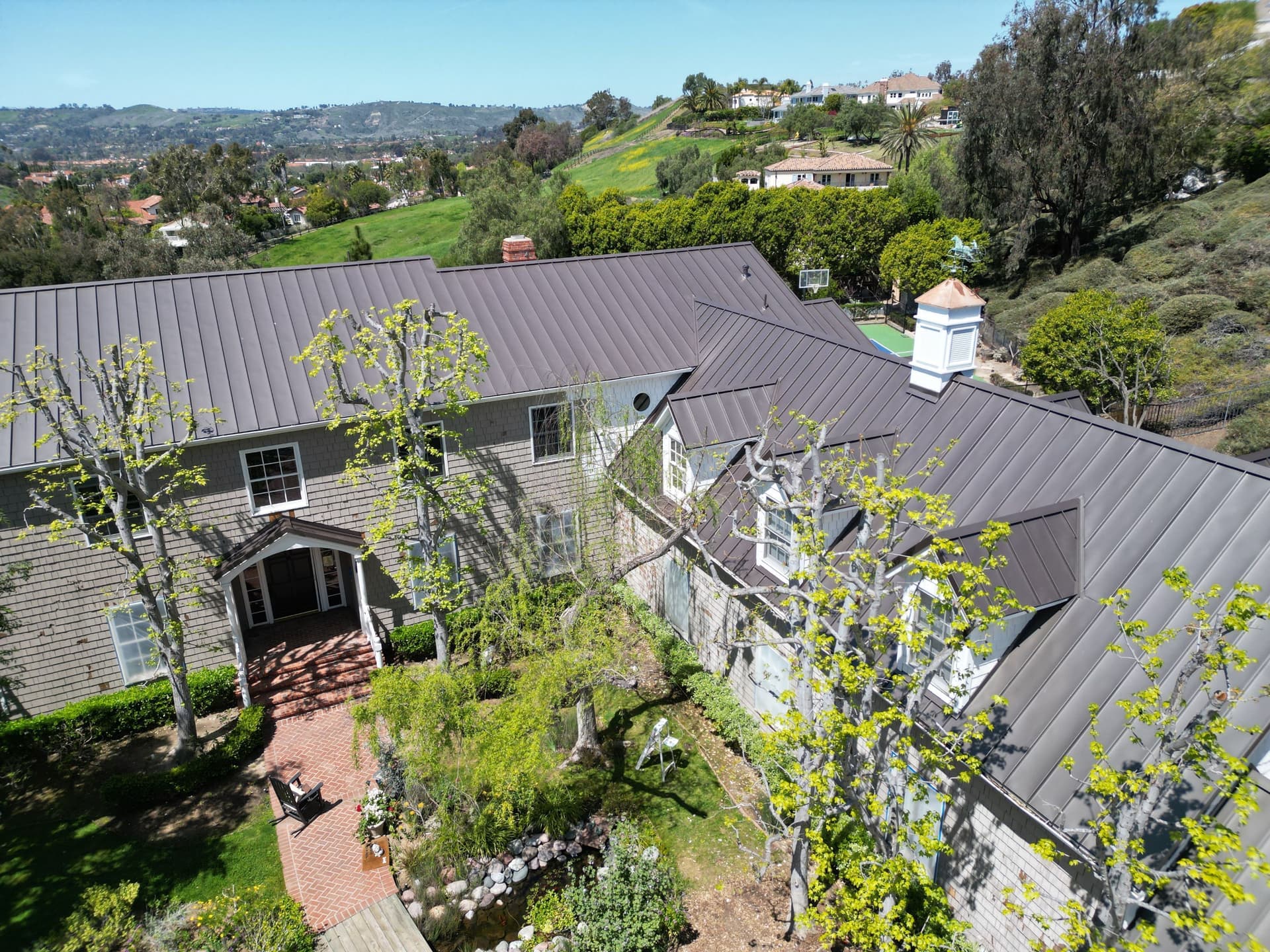 Gallery photos for Standing-Seam Metal Roof (Vintage color) installation in San Juan Capistrano: Image #14