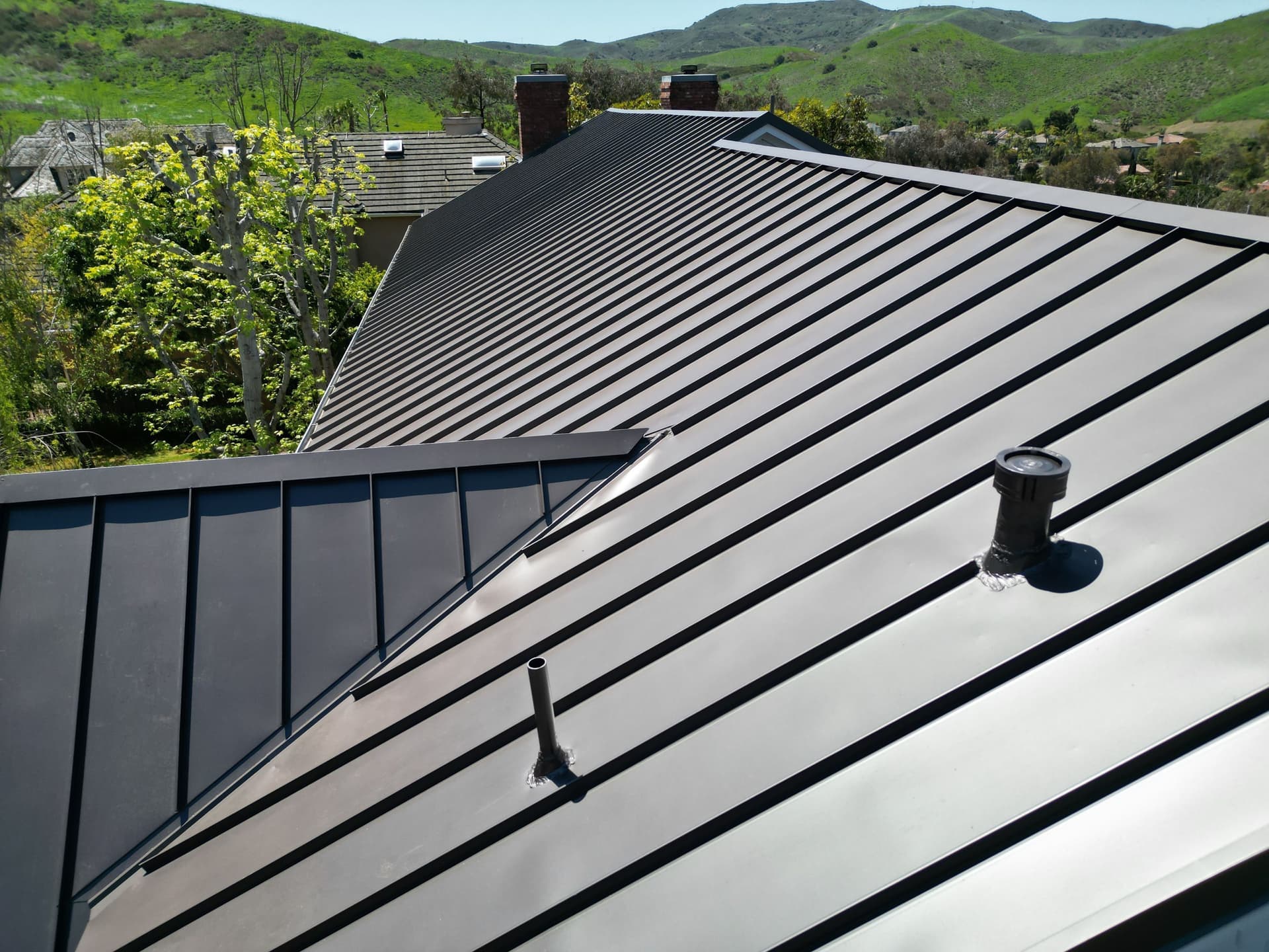 Gallery photos for Standing-Seam Metal Roof (Vintage color) installation in San Juan Capistrano: Image #21