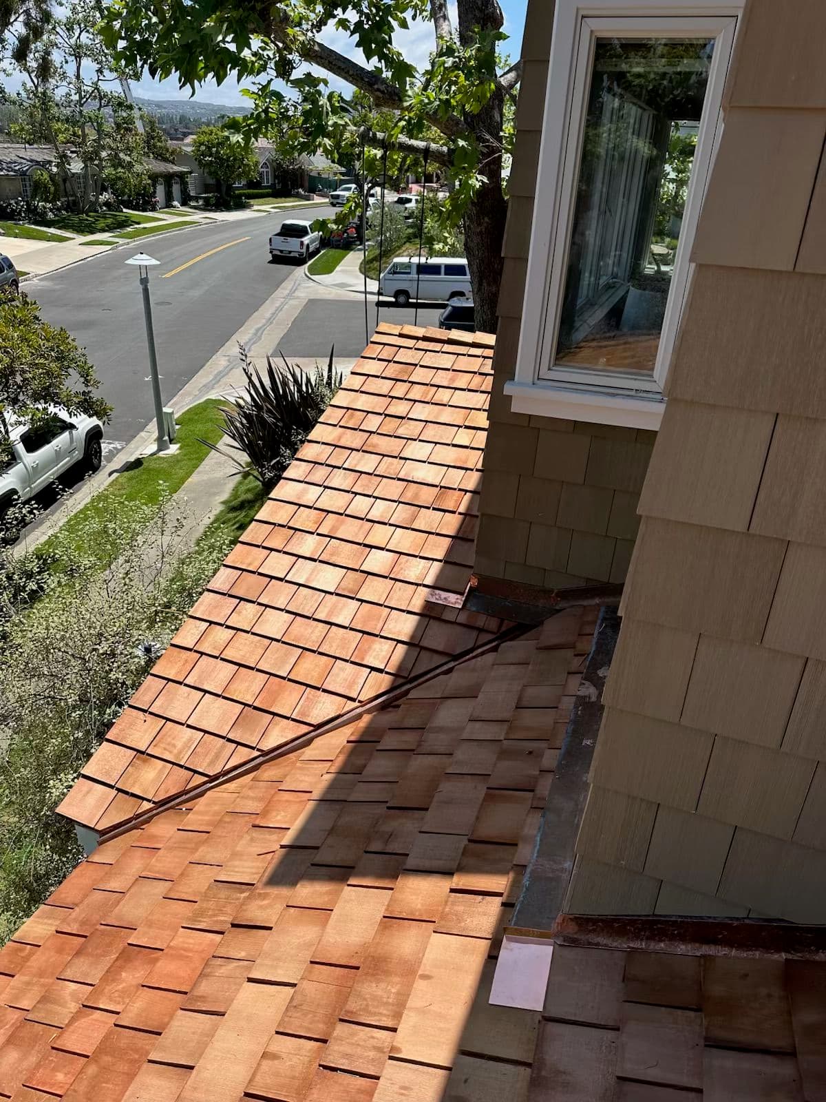 Gallery photos for Transforming Roofs with Quality Fire-Rated Cedar Shingles: Image #2