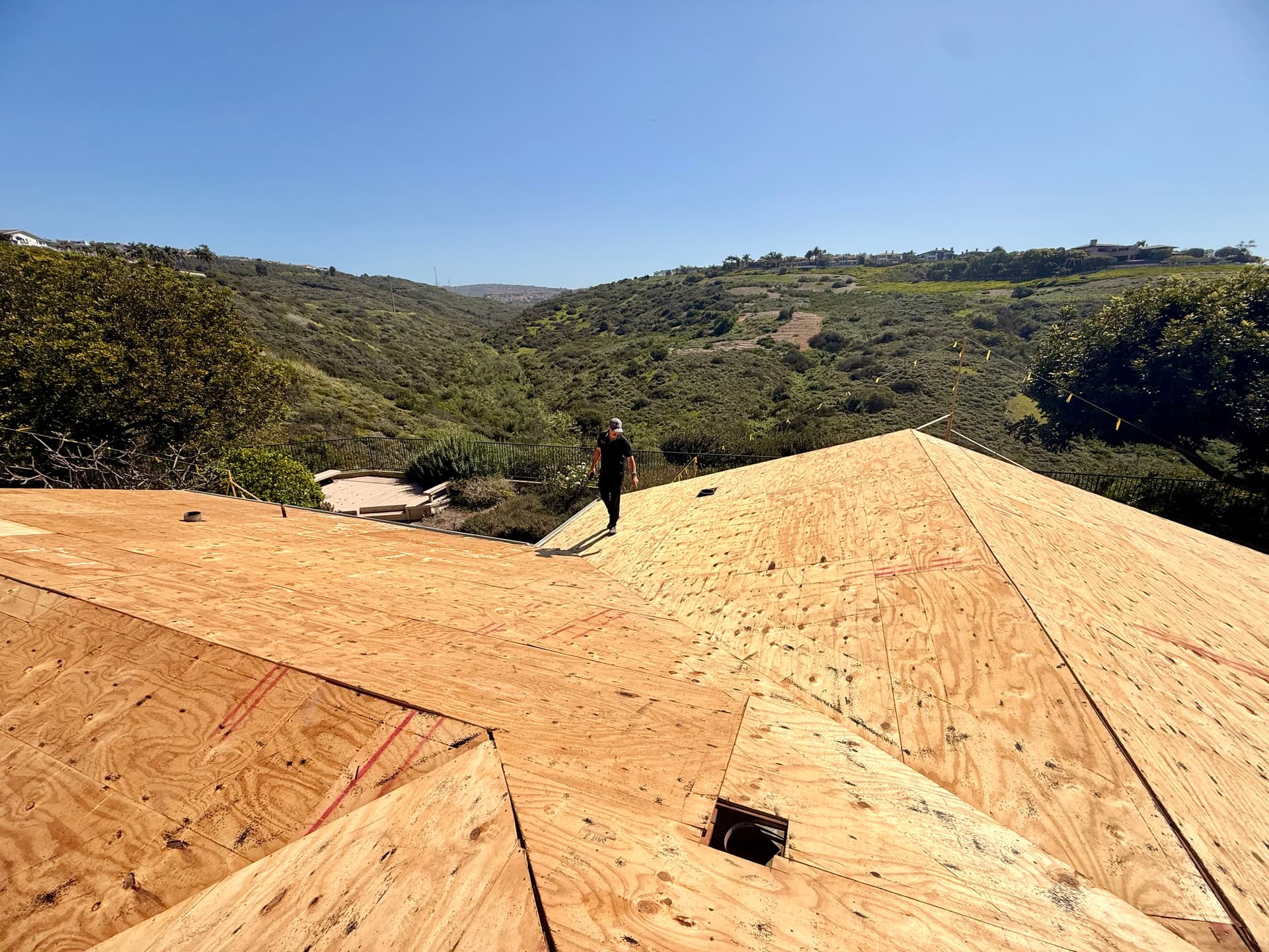 Gallery photos for Seamless Roof Renovations in Laguna Beach: Image #5